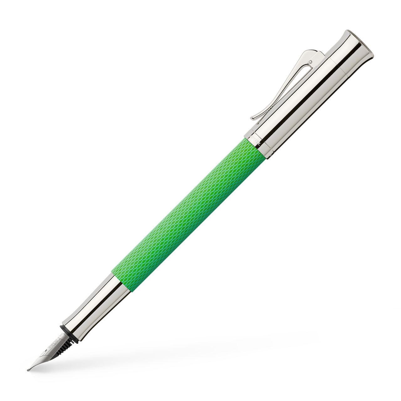 Graf-von-Faber-Castell - Fountain pen Guilloche Viper Green M